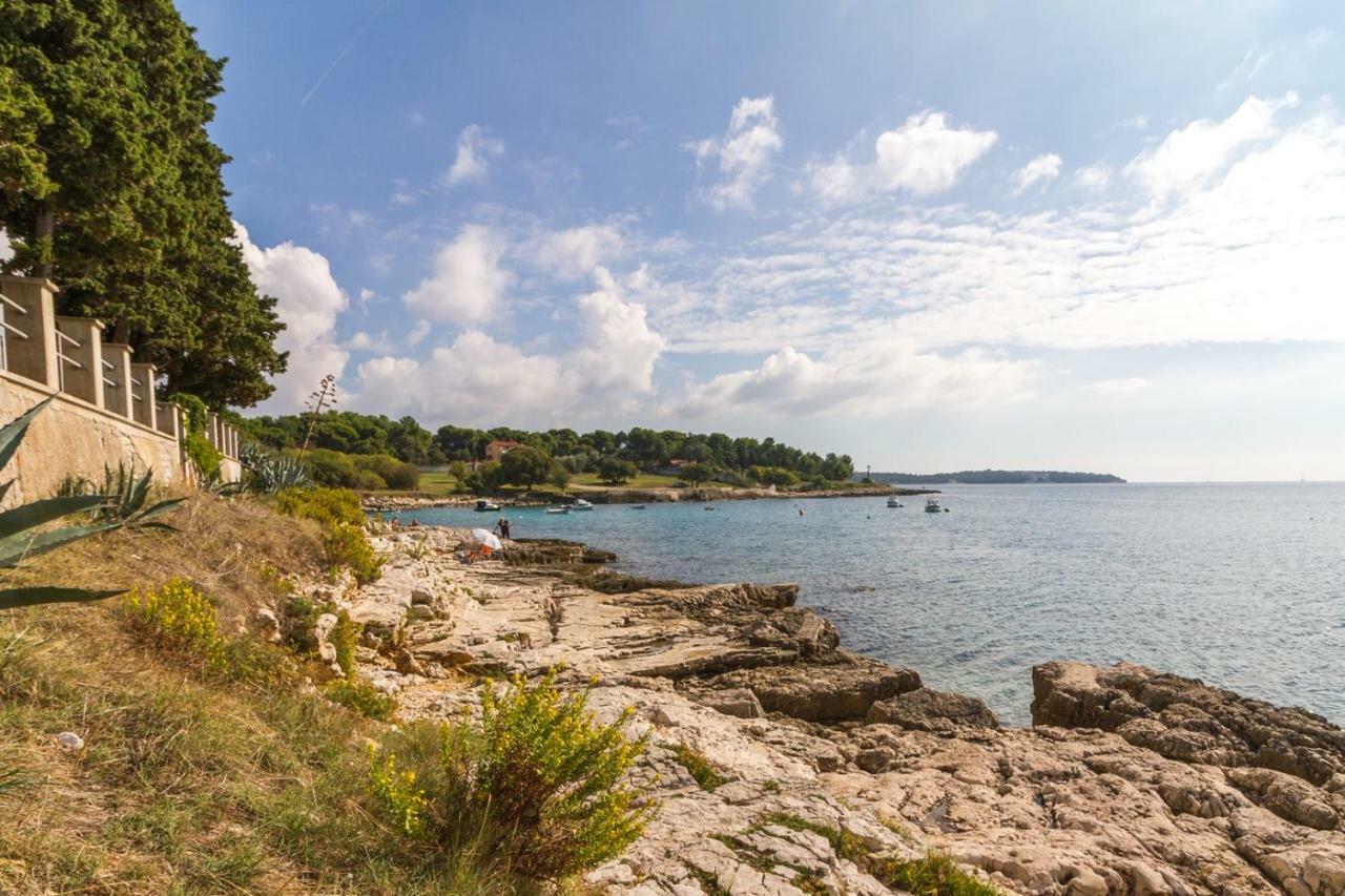 Apartments Tonka Near Beach And Sea PUY Exterior foto